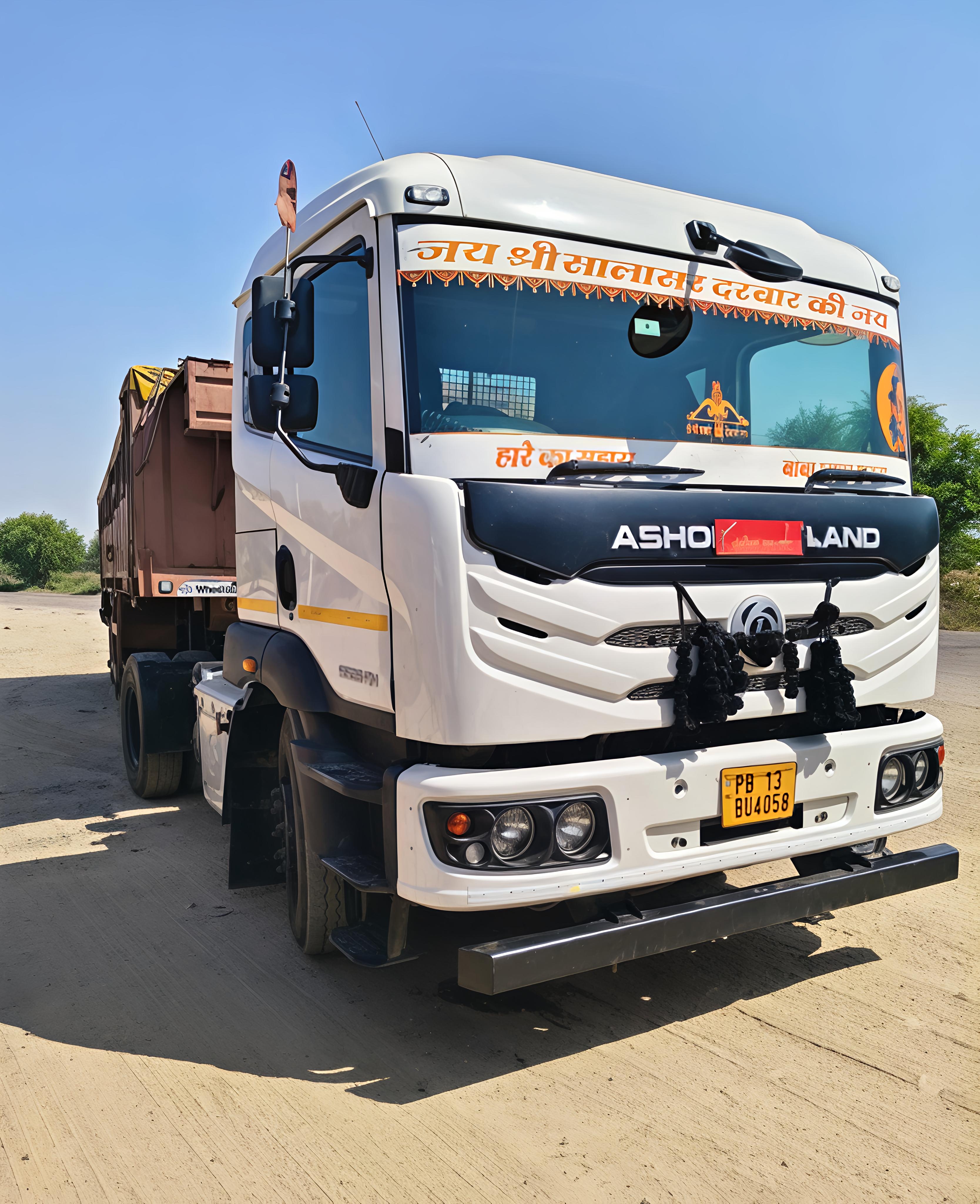 Body trailer steel loading